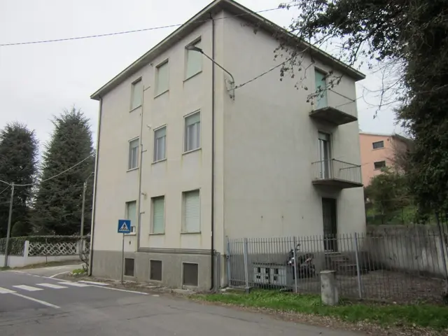 Viale Amedeo di Savoia Duca d’Aosta 15, Casteggio, (Pavia)
