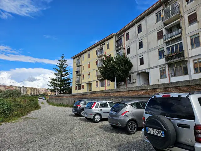 Via B. Telesio, 12, Catanzaro, (Catanzaro)