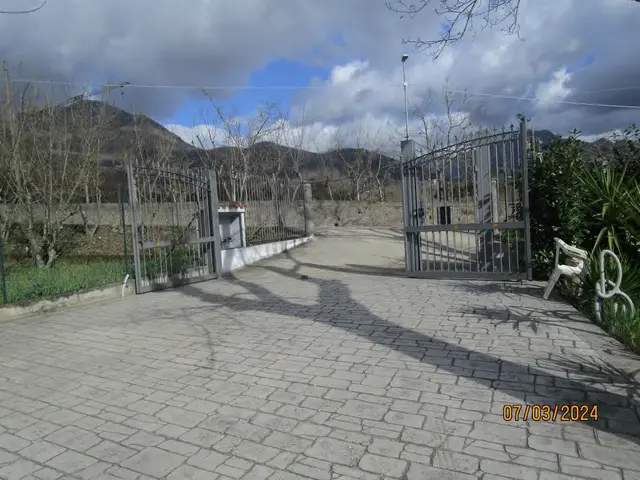 Via Generale Vittorio Amato 8, San Cipriano Picentino, (Salerno)