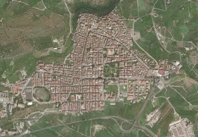 via Sarpi 27, Francofonte, (Siracusa)