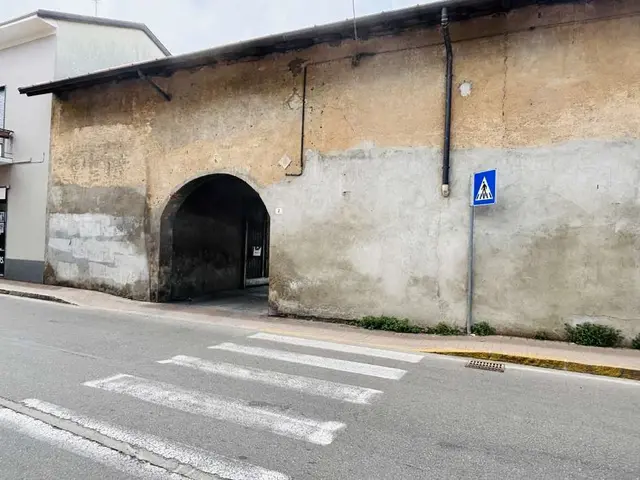 Via Marchese Fagnani 2, Gerenzano, (Varese)