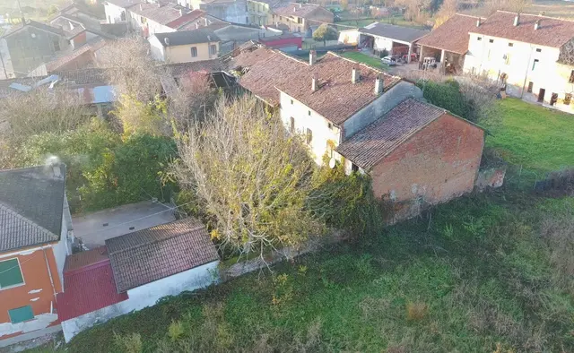 Via CASELLE 63, Cingia de' Botti, (Cremona)
