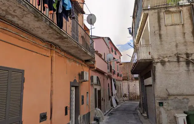 VICO MARINO N. 3, Marigliano, (Napoli)